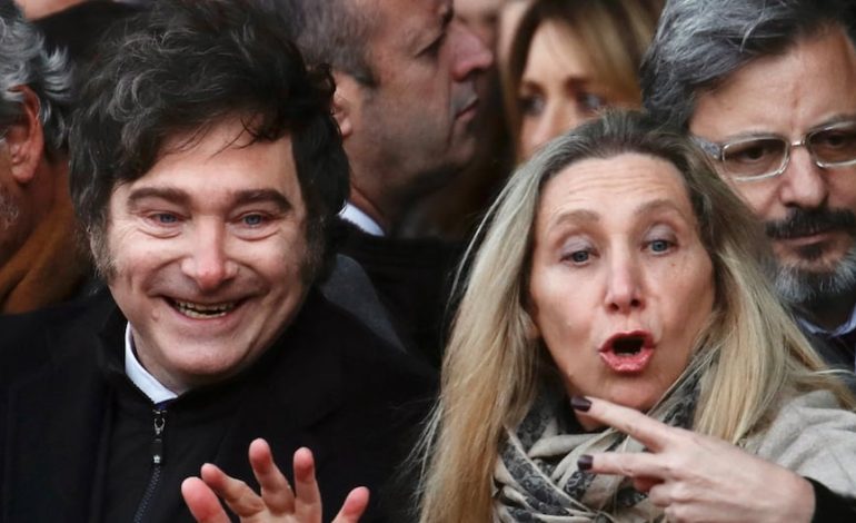 Karina Milei | A petición del gobierno de Javier Milei, la justicia argentina ralentiza la difusión de grabaciones de su hermana | Manuel Adorni | Andis | Casa Rosada | Buenos Aires | Swiss argentino | Último | MUNDO
– El diario andino