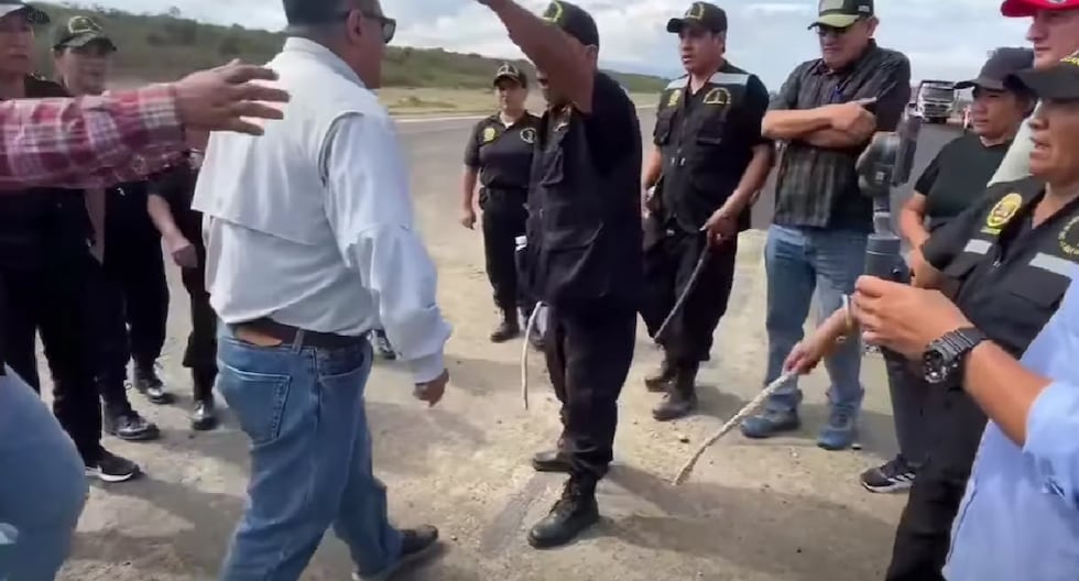 Cajamarca: Ronderos Punish Corpac Manager por demoras en el aeropuerto de Jaén | Último | PERÚ

 – El diario andino