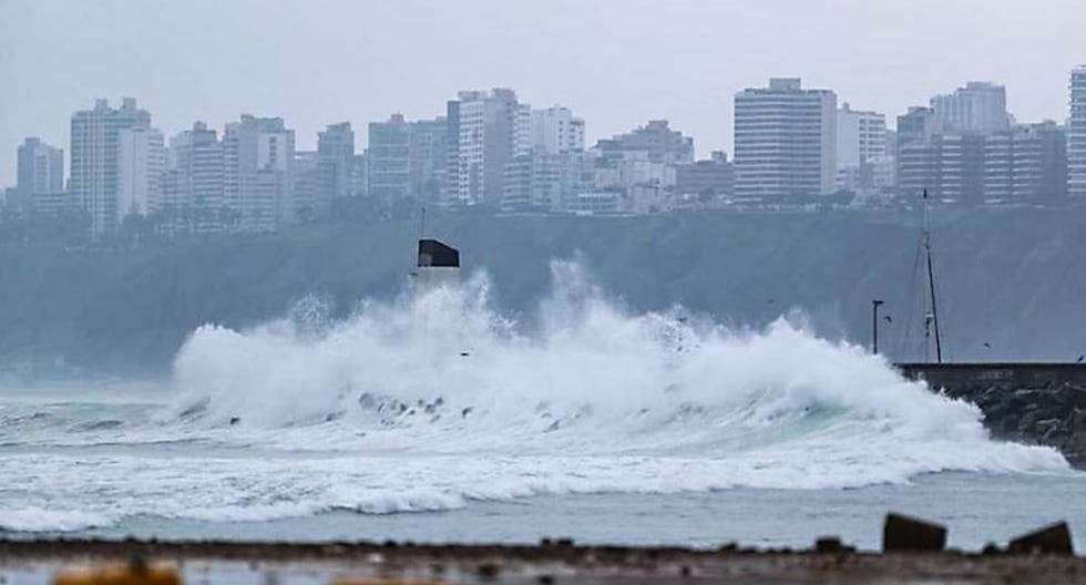 Advierten ondas anómalas en la costa peruana hasta el 30 de septiembre

 – El diario andino