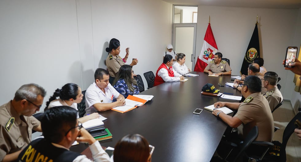 El Ministro de Mujeres visitó Tumbes en caso de suboficiales que denunciaron a ser víctimas de acoso sexual | PERÚ

 – El diario andino