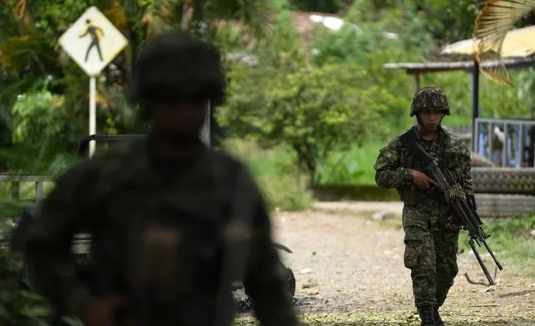 Colombia: Dos militares heridos después de ser quemado con gasolina en un Asonado en Putumayo, en el sur del último país | MUNDO
– El diario andino