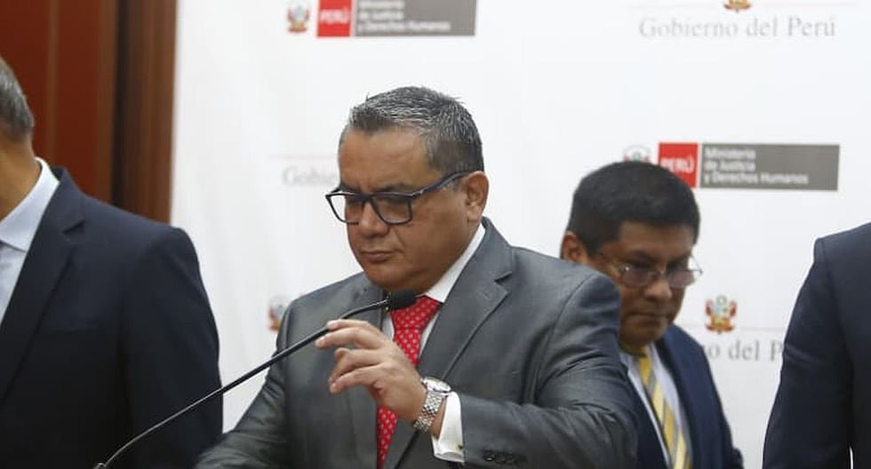Juan José Santiváñez: Audios no tienen conducta criminal | Eduardo Arana | Tribunal Constitucional | Último | Citación

 – El diario andino