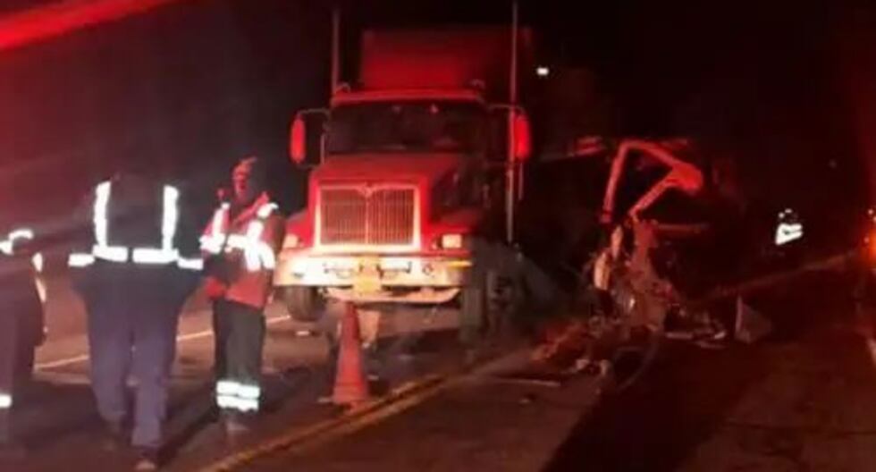 Al menos 14 muertos deja un trágico accidente en la carretera de Puno – MOQUGUA DESUGUADERO Último | PERÚ

 – El diario andino