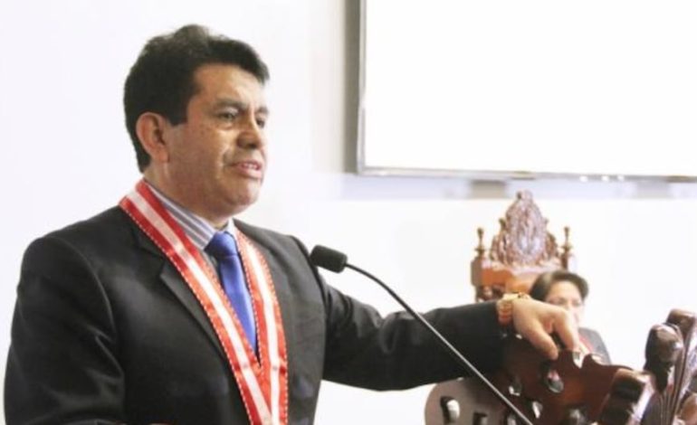Tomás Gálvez cambia a varios fiscales asignados a la Oficina del Fiscal | Delia Espinoza | Hernán Mendoza | Marcial Páucar | Último | Citación

 – El diario andino
