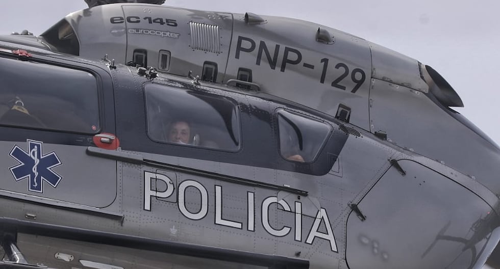 Dina Boluarte viaja por helicóptero con Eduardo Arana del Palacio del Gobierno para la Ley Pública en Lurigancho-Chosica | Citación

 – El diario andino