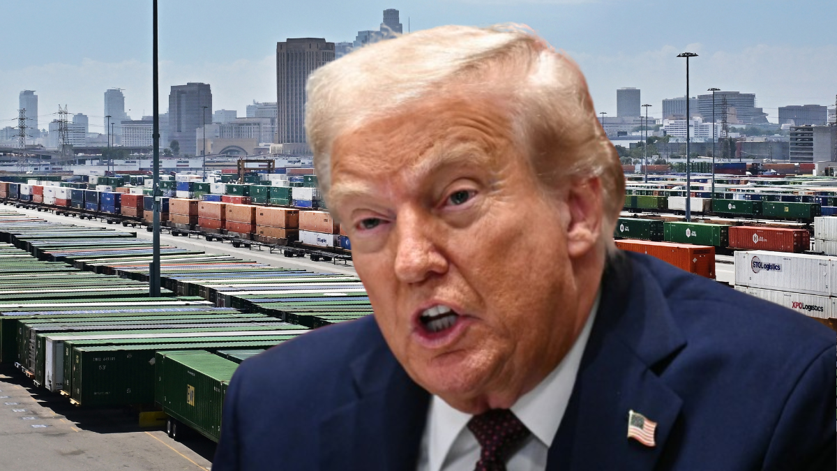 Trump firma el decreto para reducir los aranceles estadounidenses en automóviles japoneses al 15%

 – El diario andino