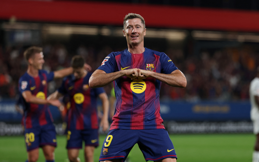 Barcelona aplastó a Valencia 6-0 y se acerca al Real Madrid

 – El diario andino