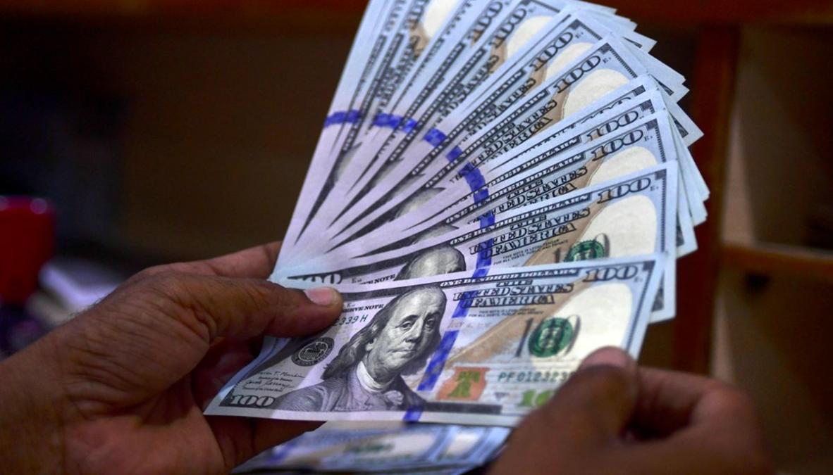 El precio de un dólar continúa y alcanza con / 3.478 durante el día

 – El diario andino