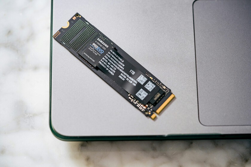 Hay una tormenta perfecta con IA y centros de datos. Y hará que los recuerdos DRAM y NAND se conviertan en un lujo

 – El diario andino