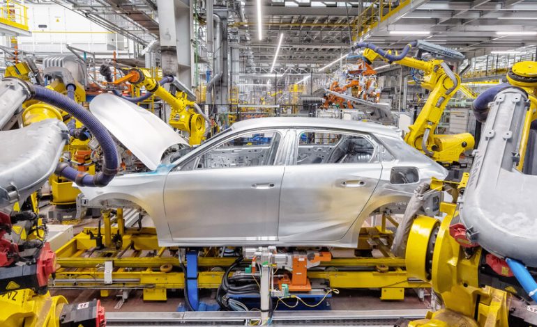 España quiere que compremos coches eléctricos que se fabrican aquí. Y acaba de liberar otros 400 millones de euros para ello
– El diario andino