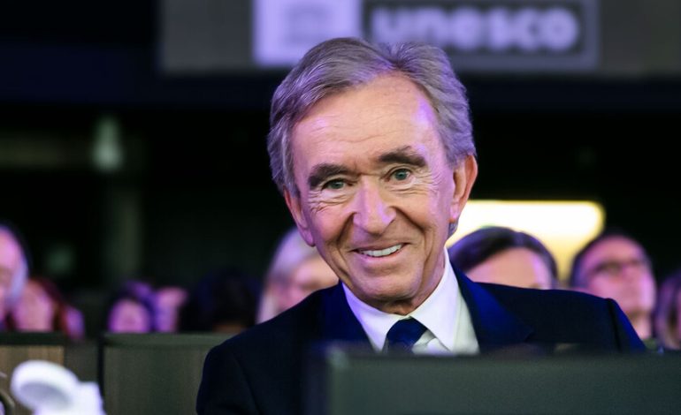 Bernard Arnault sigue sus pasos
– El diario andino