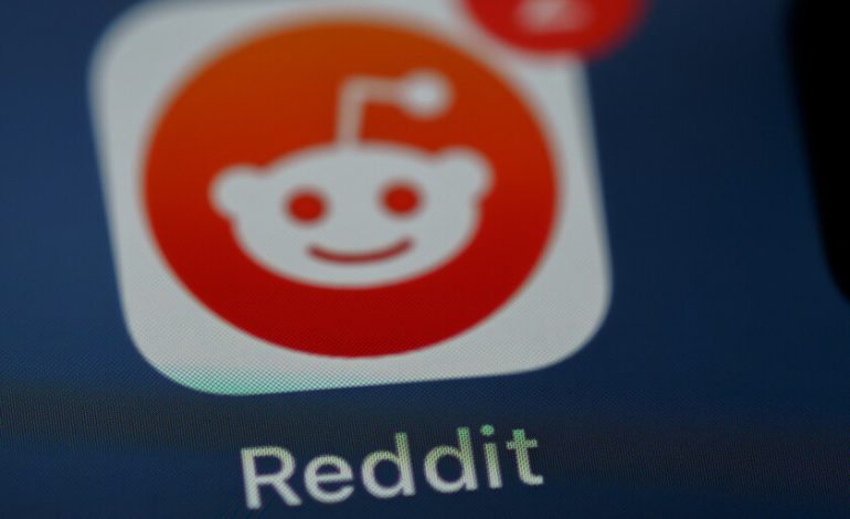 La IA de Reddit ha recomendado el uso de heroína para tratar el dolor. En realidad, es lo más Reddit que podría pasar.
– El diario andino