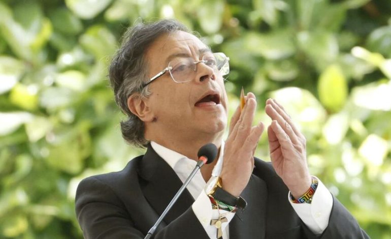 Gustavo Petro presidente de Colombia tras la vacancia de Dina Boluarte: “Pagaron traición con traición” último | MUNDO
– El diario andino