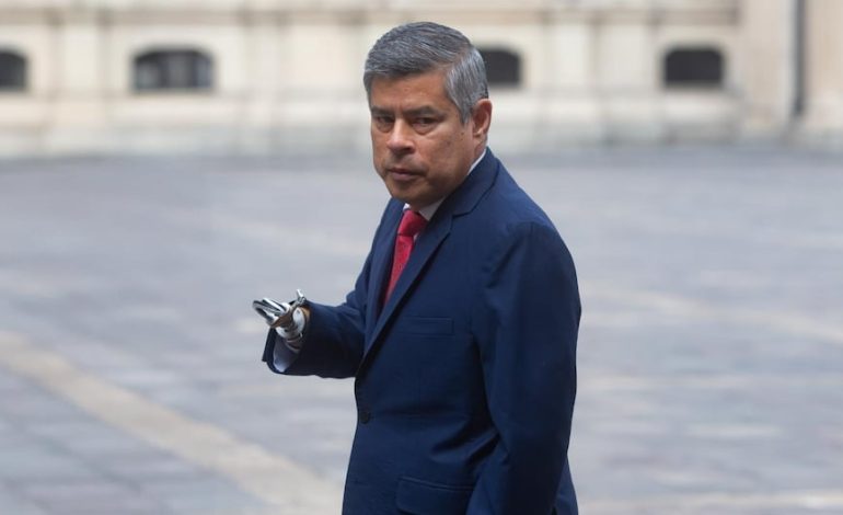 Luis Galarreta: «Creemos que el presidente José Jerí debe completar sus poderes de transición» Fuerza Popular Congreso comentario TLC | POLÍTICA
– El diario andino