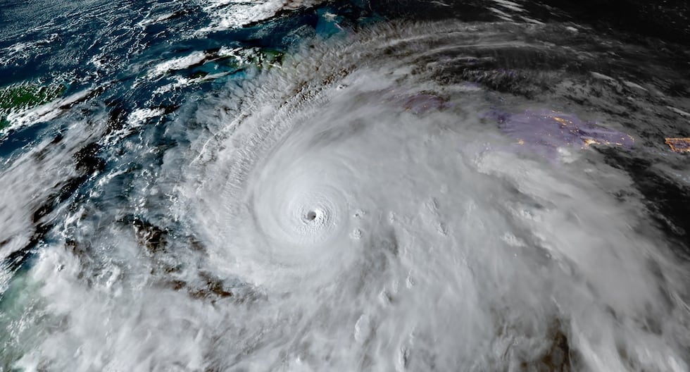 Ojo del huracán Melissa sale de Jamaica y se dirige hacia Cuba
 – El diario andino