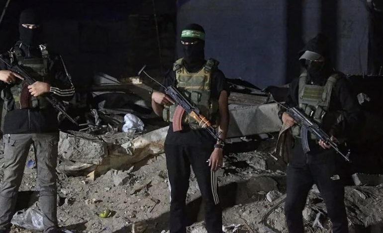 Hamás pide a la canciller alemana que deje de justificar los crímenes de Israel en Gaza
 – El diario andino