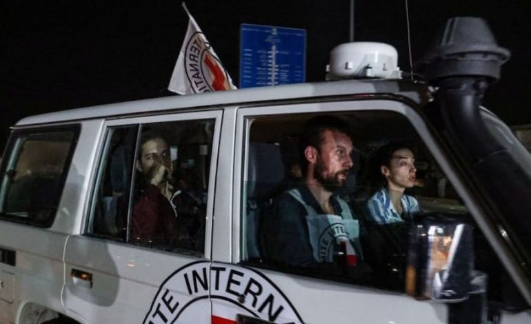Israel: La Cruz Roja se dirige al norte de Gaza para recibir más cadáveres de rehenes de Hamás | Franja de Gaza más reciente | MUNDO
– El diario andino