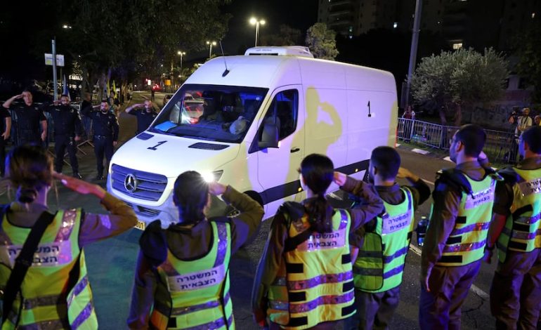 Un cuerpo entregado por Hamás no corresponde a un rehén, afirma el ejército israelí
– El diario andino