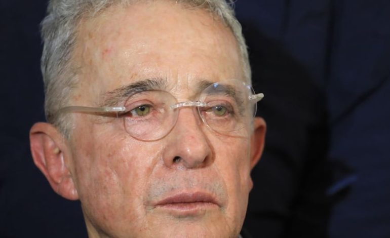 Álvaro Uribe: Tribunal de segunda instancia absuelve al expresidente de Colombia por el delito de cohecho | MUNDO
– El diario andino