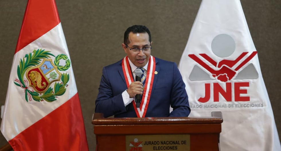 JNE insta a voto informado: Que 2026 no sea un salto al vacío | Elecciones 2026 | Roberto Burneo | lo último | POLÍTICA

 – El diario andino