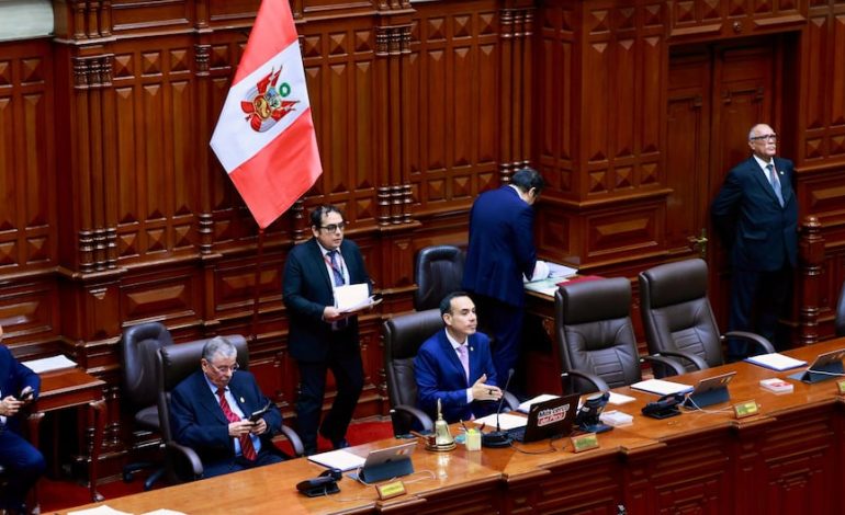 El Congreso presentó una propuesta de censura contra Santiváñez después de su renuncia al Ministerio de Justicia | Citación

 – El diario andino