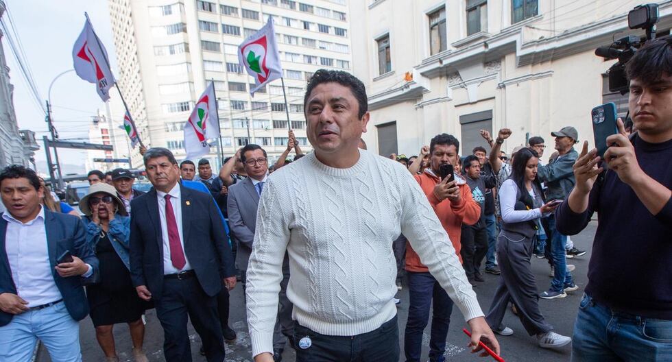 Guillermo Bermejo: Parlamentarios se pronuncian tras sentencia de 15 años de prisión por pertenecer a Sendero Luminoso | Poder judicial | lo último | POLÍTICA
 – El diario andino