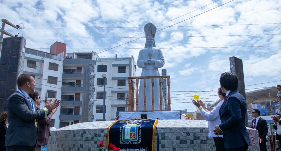 Lambayeque inauguró la primera estatua en honor al Papa León XIV en el distrito de Pimentel | último | PERÚ

 – El diario andino