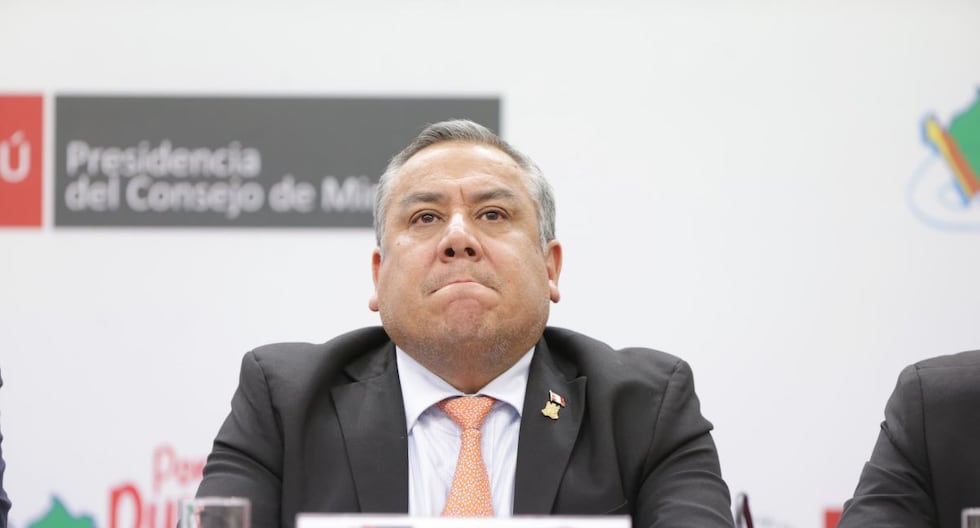 Cancillería expulsa a Gustavo Adrianzén, José Luis Sardón y Luis Juan Chuquihuara del cargo de embajador | POLÍTICA

 – El diario andino