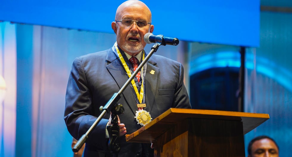 María Acuña: Fiscalía abre investigación contra Carlos Bruce por demolición de parte de la casa de la congresista | Surco | lo último | POLÍTICA
 – El diario andino