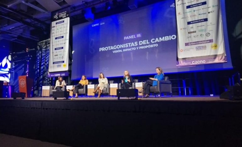 Mujeres protagonistas del cambio asesoran a los jóvenes
 – El diario andino