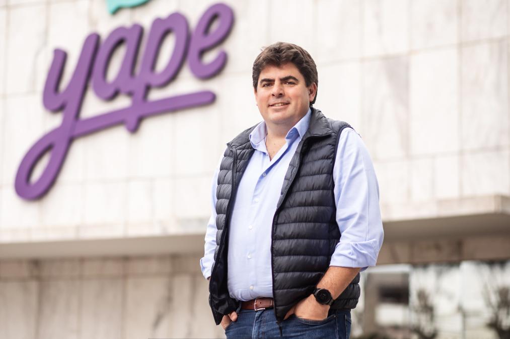 Yape permitirá recibir salarios a través del teléfono móvil, anunció Raimundo Morales Llosa

 – El diario andino