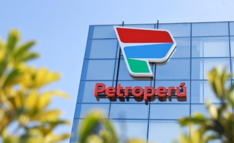 Gremios de Petroperú rechazan despido de Alejandro Narváez
– El diario andino