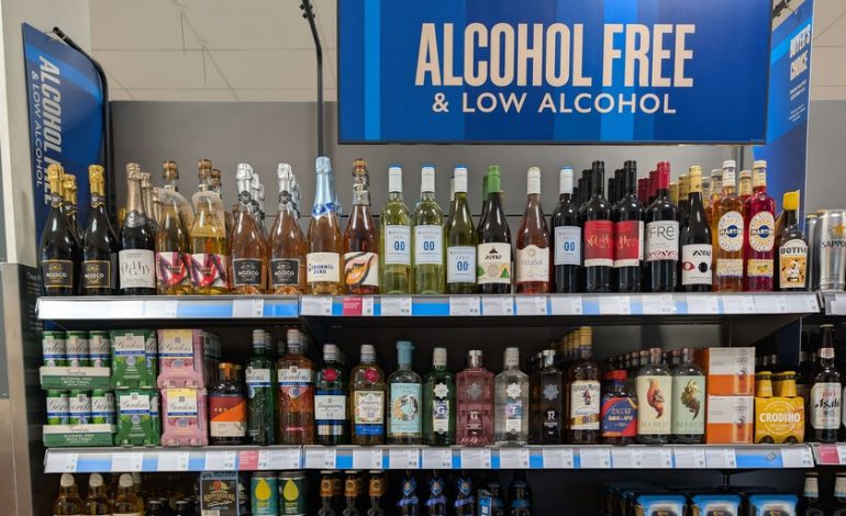 Si la pregunta es por qué las bebidas sin alcohol son tan caras si no están gravadas, la respuesta es sencilla

 – El diario andino