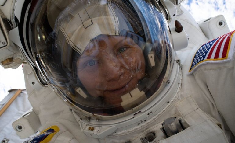 Esta mujer lleva años acusada de cometer el único crimen que ha tenido lugar en el espacio. todo fue mentira

 – El diario andino