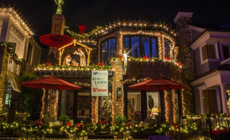 Cada Navidad hay gente que llena sus balcones de luces y adornos. La Ley de Propiedad Horizontal tiene algo que decir

 – El diario andino