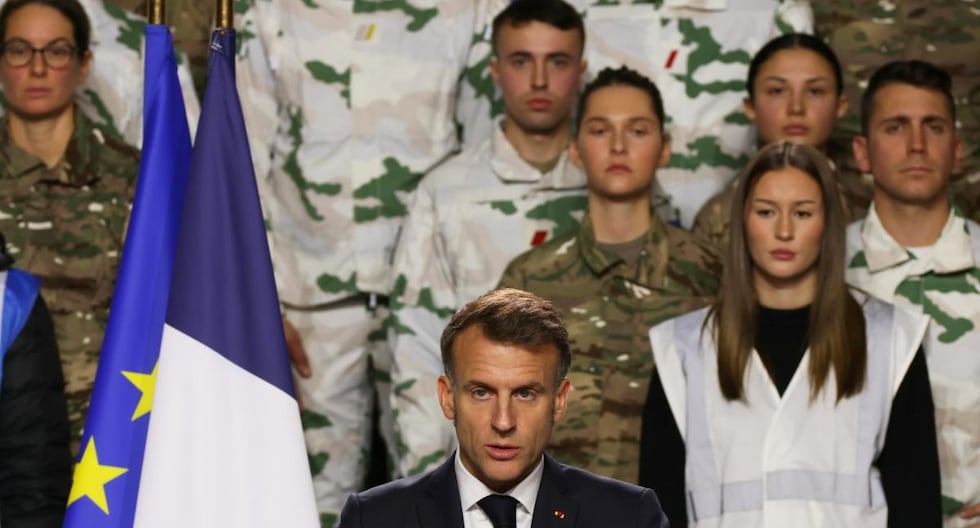 Emmanuel Macron anuncia servicio militar voluntario de 10 meses a partir de 2026 | MUNDO

 – El diario andino