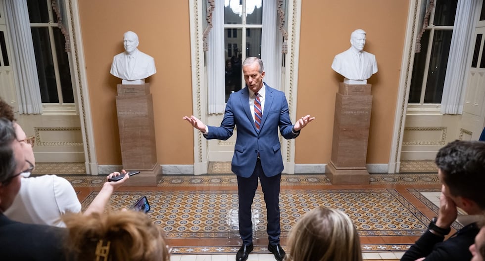 Senado de Estados Unidos aprueba un acuerdo que allana el camino para reabrir el Gobierno | Donald Trump | Lo último | MUNDO

 – El diario andino