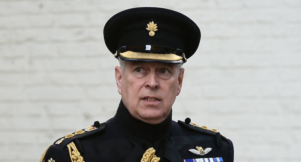 El ex príncipe Andrés perderá su último rango militar por el caso Epstein

 – El diario andino