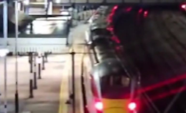 Desconocidos apuñalan a varias personas en un tren en la región británica de Cambridge | último | MUNDO
– El diario andino