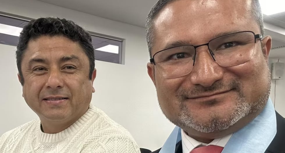 Venceremos anunció a Ronald Atencio, abogado de Guillermo Bermejo, como su nuevo candidato presidencial | POLÍTICA

 – El diario andino