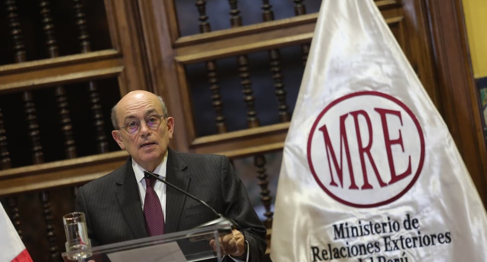 Diputados proponen que canciller Hugo de Zela acuda al parlamento por crisis diplomática con México | POLÍTICA

 – El diario andino