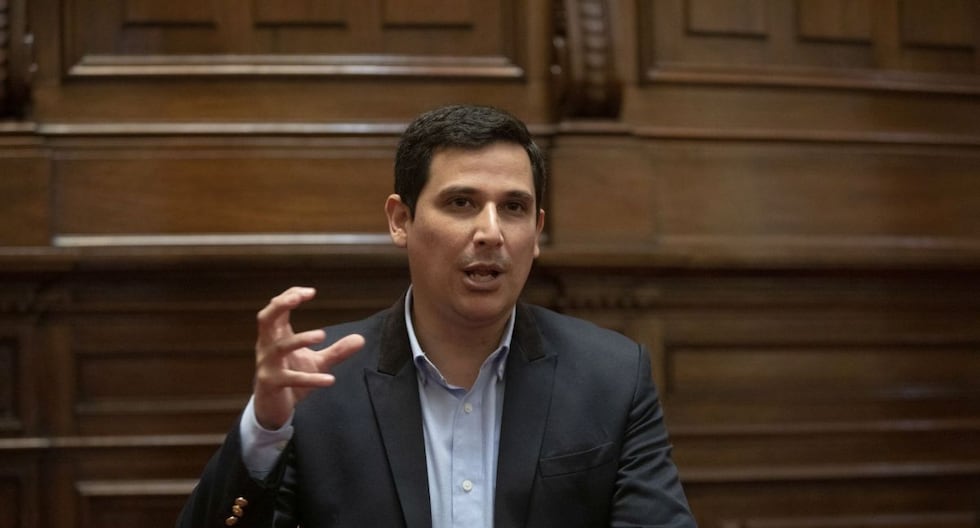 PJ declara culpable a César Combina por no asistir a audiencia en caso de difamación | POLÍTICA

 – El diario andino