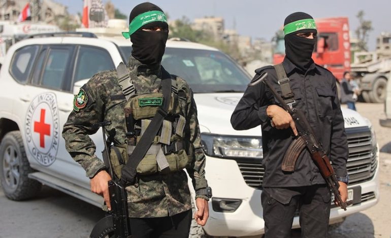 Israel: La Cruz Roja recibe de manos de Hamás los cuerpos de tres presuntos rehenes en Gaza | Lo último | MUNDO

 – El diario andino