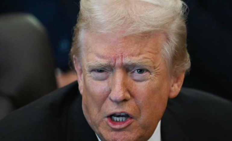 Donald Trump amenaza a la BBC con «acciones legales» por un programa donde se manipuló su discurso | Estados Unidos más reciente | MUNDO

 – El diario andino