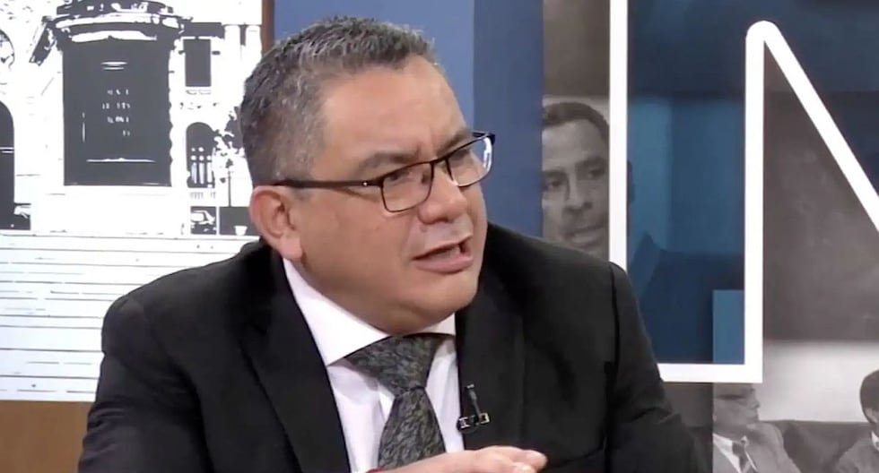 Juan José Santiváñez renuncia al directorio de Sucamec | POLÍTICA

 – El diario andino