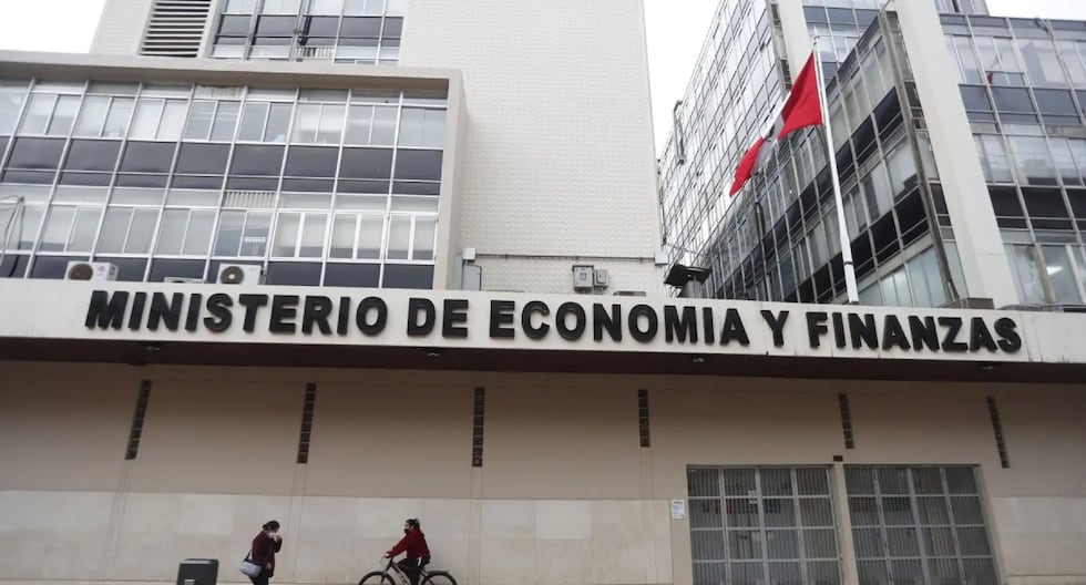 El gobierno duplica el salario del servicio diplomático con nueva directiva del MEF más reciente | POLÍTICA

 – El diario andino