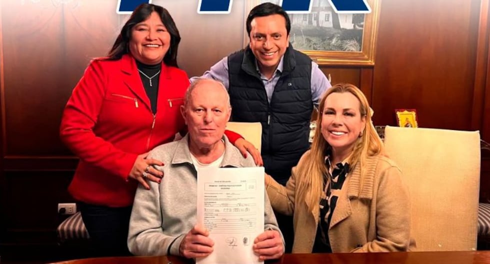 PPK es precandidato al Senado de Lima por Alianza Fuerza y ​​Libertad | POLÍTICA

 – El diario andino