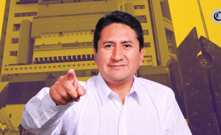 Vladimir Cerrón: ¿qué acción puede o debe tomar la PNP contra un prófugo que da una larga entrevista desde su escondite? | POLÍTICA

 – El diario andino