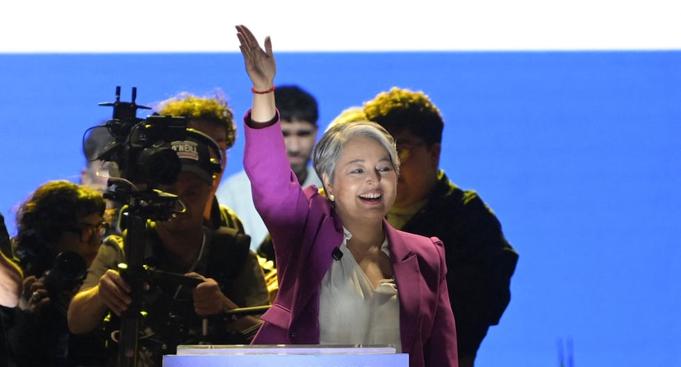 Elecciones Chile 2025 | Jeannette Jara: El país juega “una mirada al futuro” en las elecciones presidenciales | José Antonio Kast | Evelyn Matthei | Johannes Káiser | Lo último | MUNDO

 – El diario andino