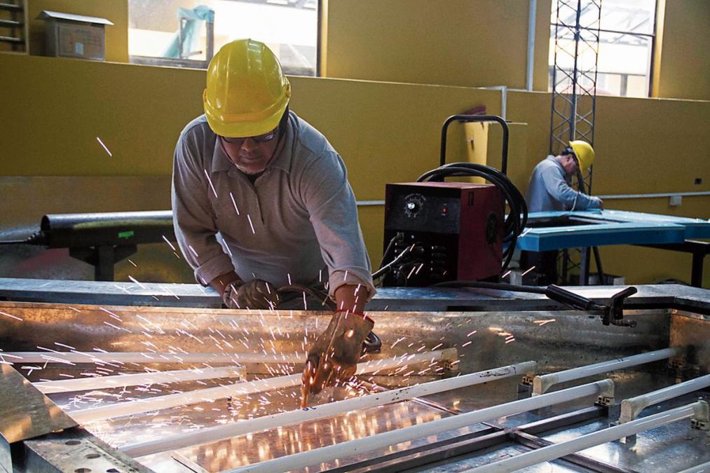 El Ejecutivo quiere legislar en materia económica

 – El diario andino